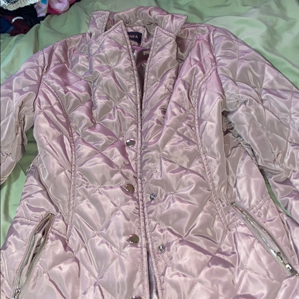 Puffer Jacket comes with attached hat